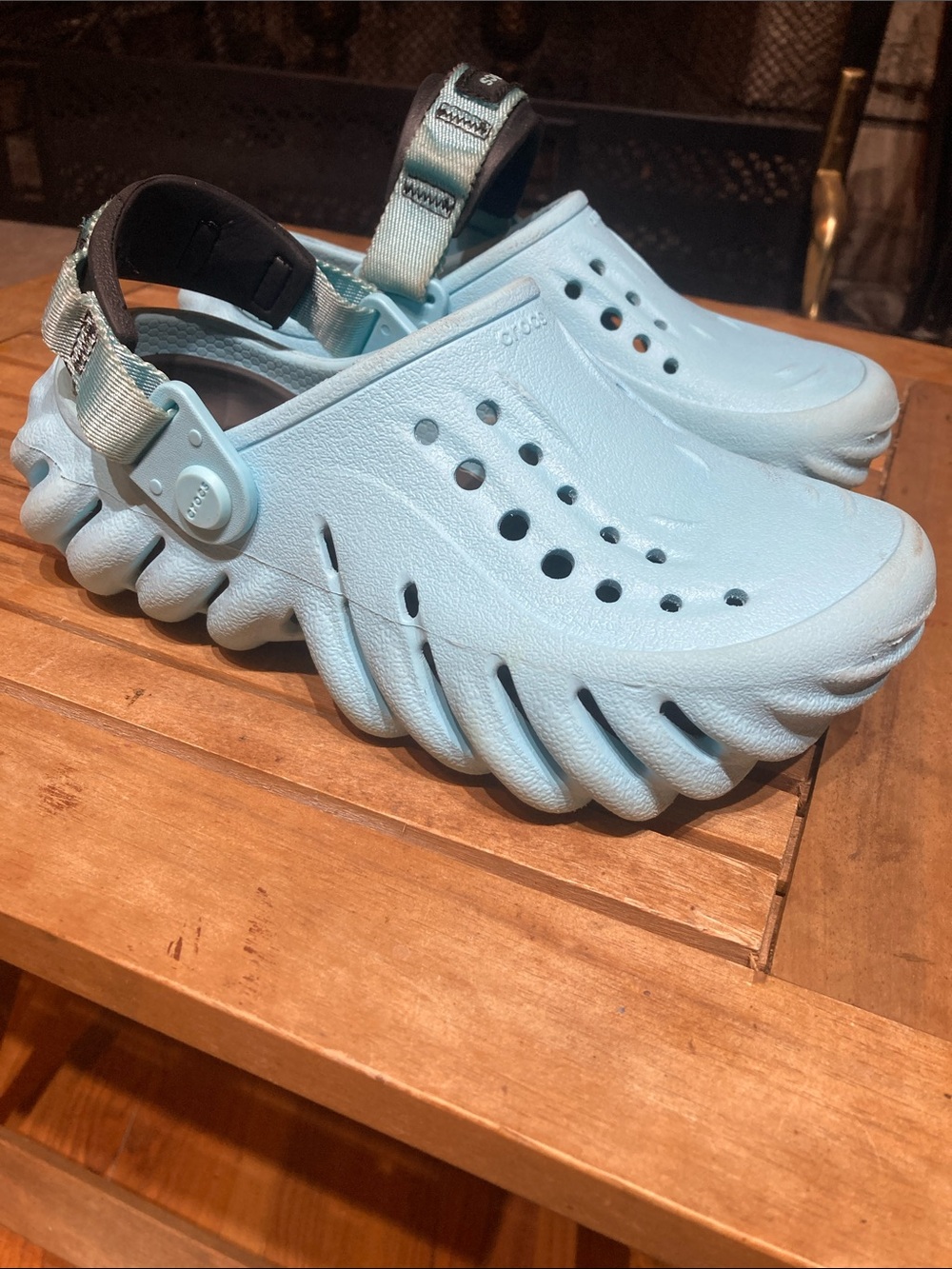 Crocs Echo Clog Arctic Blue & Black size J-1